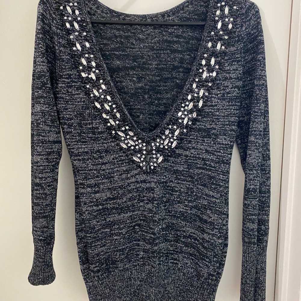 Moda International Sweater - Picture 4 of 9